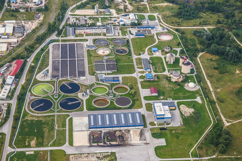 Demetalization of sewage sludges through physico-chemical processes